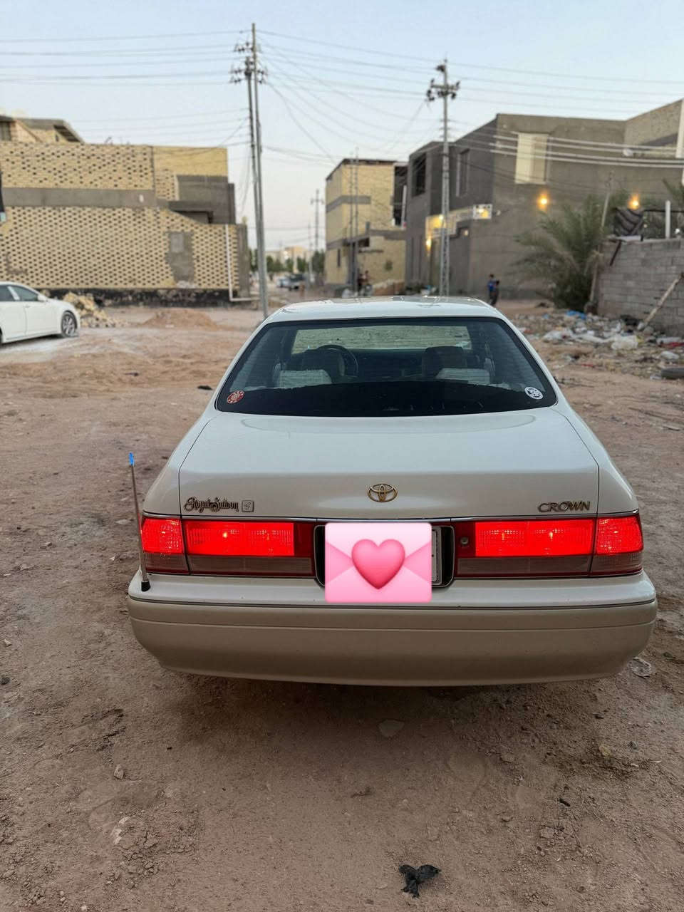 سلام عليكم 
للبيع راس الثور فلات 
السياره بيهه فقط بچم 
رقم انكليزي انبار تحويل ثاني يوم 
السياره جهازه من حداديه 100؟100 
تبريد شغال والسياره ب الواقع احله من الصور 
السعر 95 بيهه مجال بسيط جدا
***********
