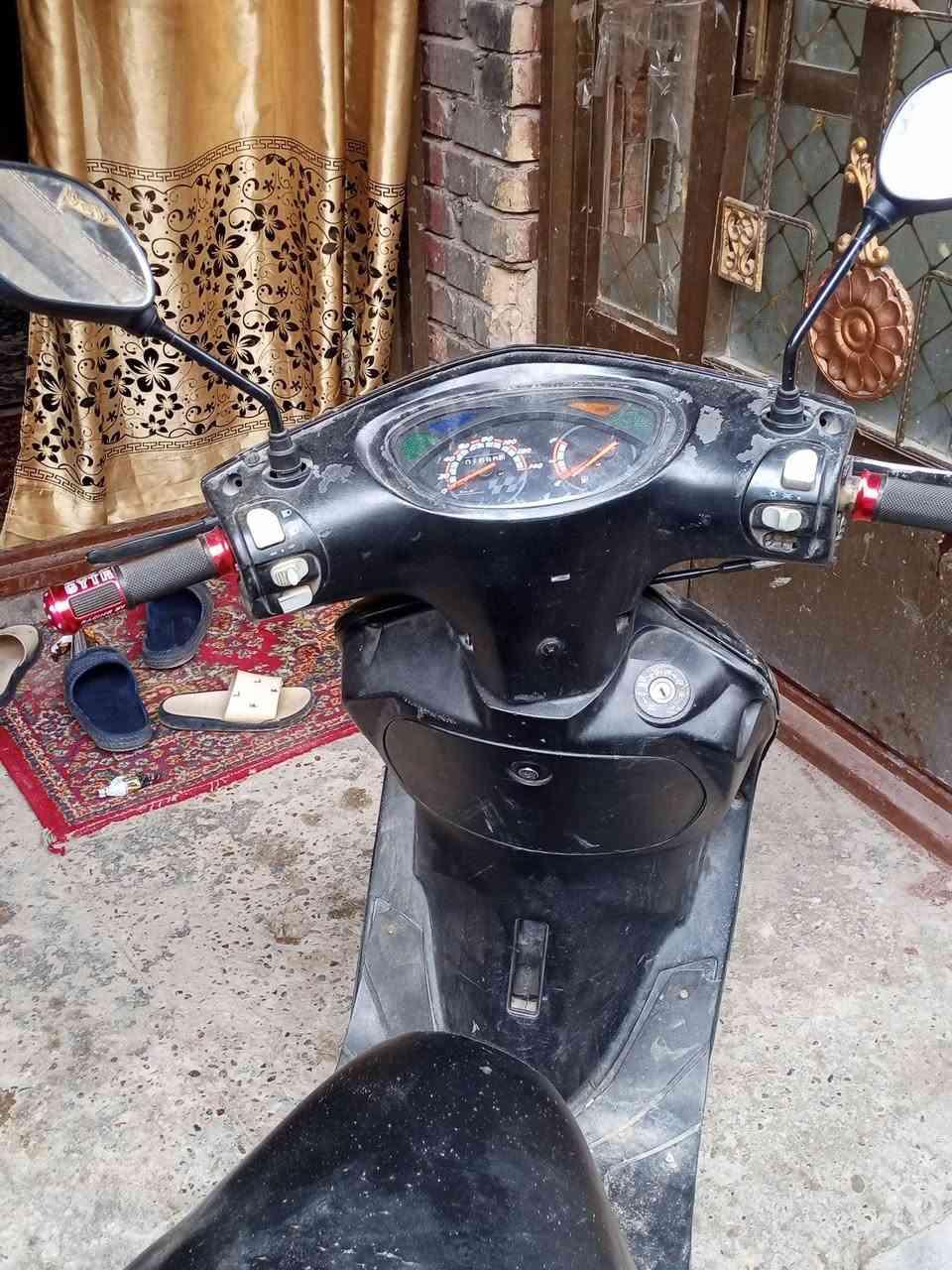 دراجه البيع سعر 200او بهى مجال دراجه استغلال دقاق أو طوف تطفه ***********
