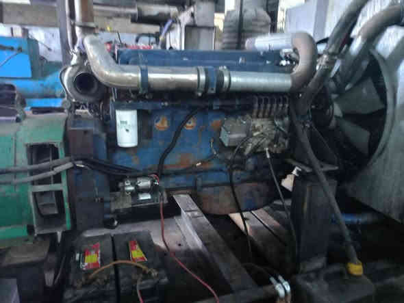 سلام عليكم محرك شتاير حجم 12 استندر اوعل حمل لا صرف ولا بخار محمله 700 بم كهرباء سعر 10 ورقات وبيها مجال مكانها محموديه رقمي *********** # ***********  بس المحرك للبيع عده جعل البم
