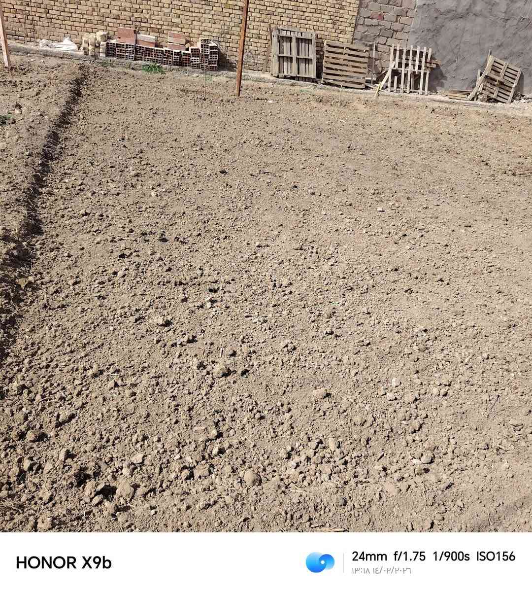 السلام عليكم
هذا عملي والحمدلله 
حرث وتعديل الأرض ✋

#واتساب ***********
