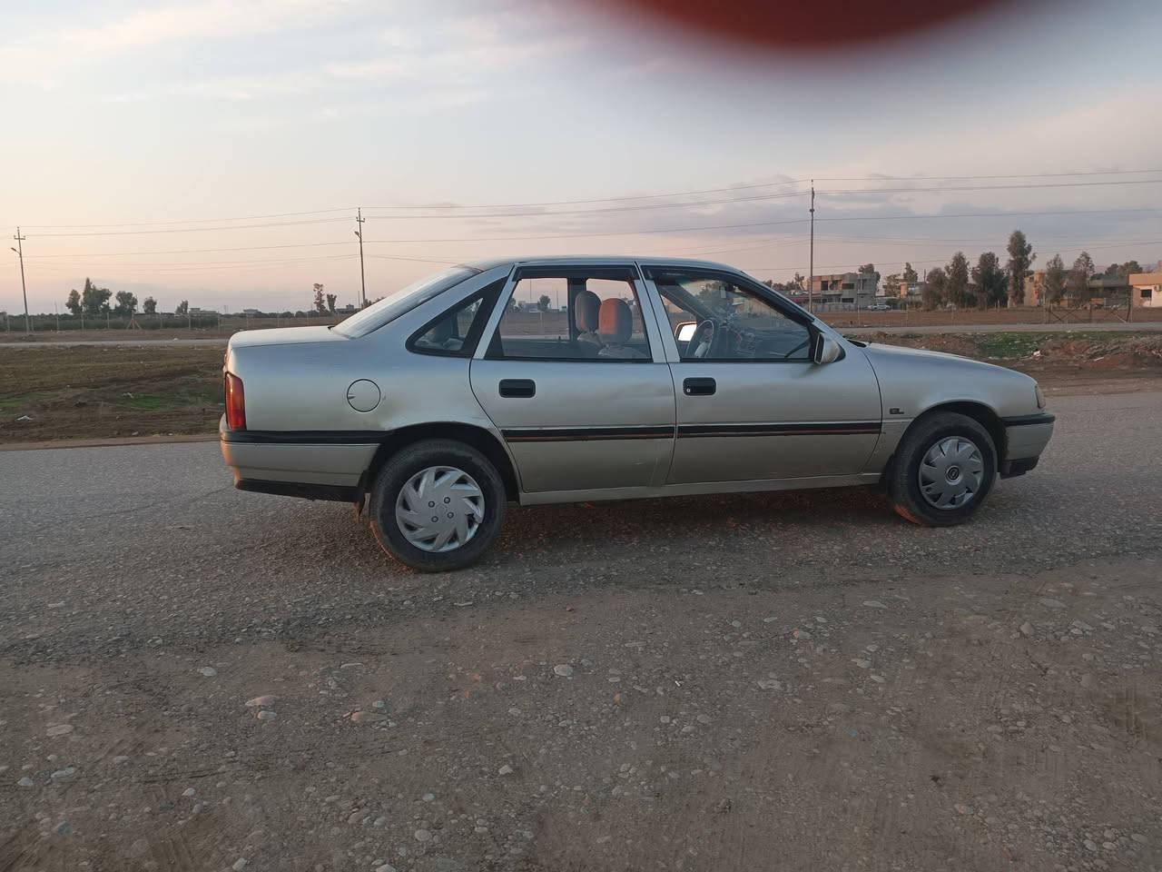 اوبل فكترا1991حجم18كيرعادي
كيرومحرك بشرط
تحويل بشرط 
صبغ جماليه
سلايت 
باتري جديد 
طخ جديدط
داخل جديد
سياره ربع ما تصرف عليه 
كهربايات كله شغال
سعر43ومجال
***********
موصل بعشيقه
