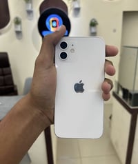 ايفون 12 • ذاكرة ٦٤ • مايك داخلي خربان