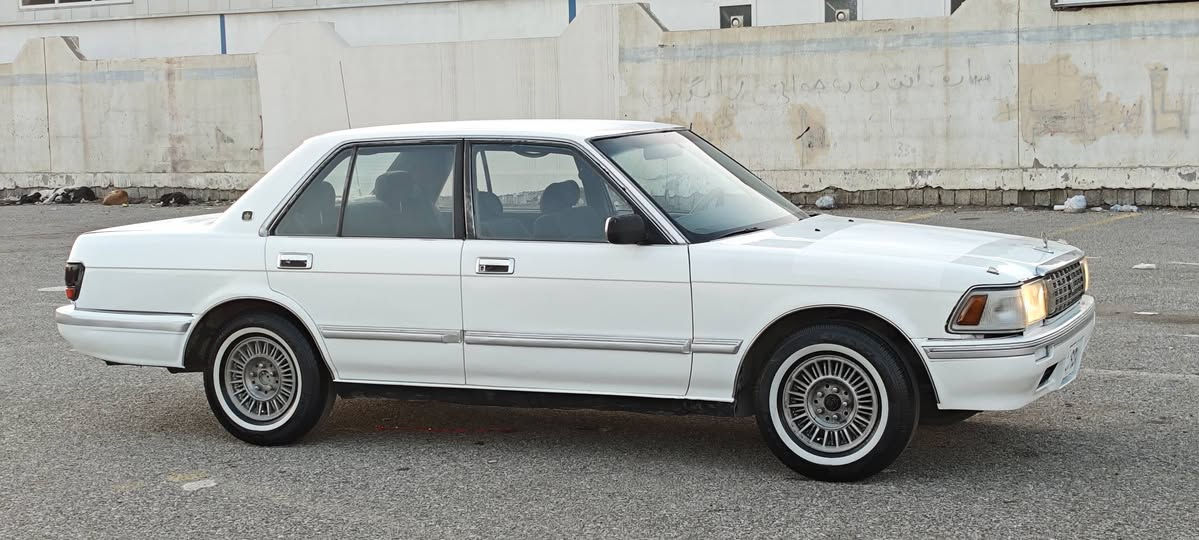 فرۆشتنی خێرا 29 گەڵاو زۆر کەمێک معامەلە شوێن سلێمانی تکایە قیستو قەرزو گۆڕینەوە ناکەم     ***********       ***********    سیدان مۆدیل 1990 ئاڕمی پلاستیك سلێمانی ئاڕم ئەوەلیات موس بڕاوە بەشەرت مەکینە ئەڕنەب 3000 گێڕ تۆماتیك گێڕو مەکینەو ئەکسل بەشەرتی 20 فیتەر  تەبرید ئیشەکات بەس غازی کەمە گەرمی مەزبوت چوار تایەو ویلی لۆك حەفتەیەکە بۆی بەستراوە کارەباییات کامل مەزبوت گێچەکانی کامل مەزبوت هاندبرێک مەزبوت تەقەو ڕەقەش چرکەی نیە سەیارەکە مەسرەقی نیە ڕۆنو فلتەریش تازە گۆڕاوە السليمانية, العراق
