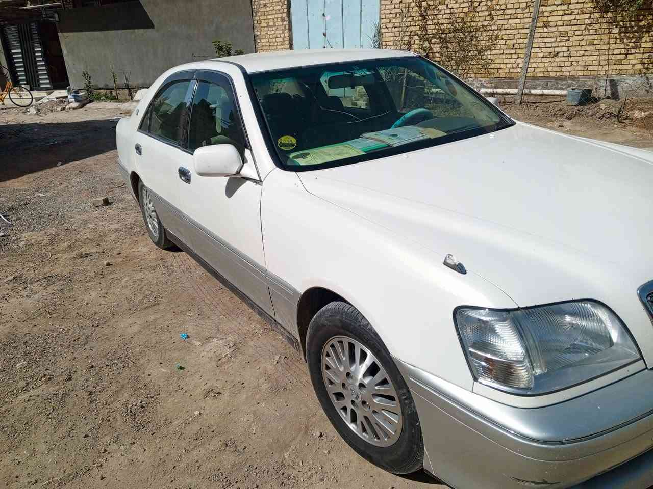 السلام عليكم تويوتا كراون موديل 2002 سياره قصه قماره فقط سياره جديده مكانها الديوانيه قضاء الشاميه رقم كركوك السعر 65 وبيها مجال الاستفسار هذا رقم ***********
