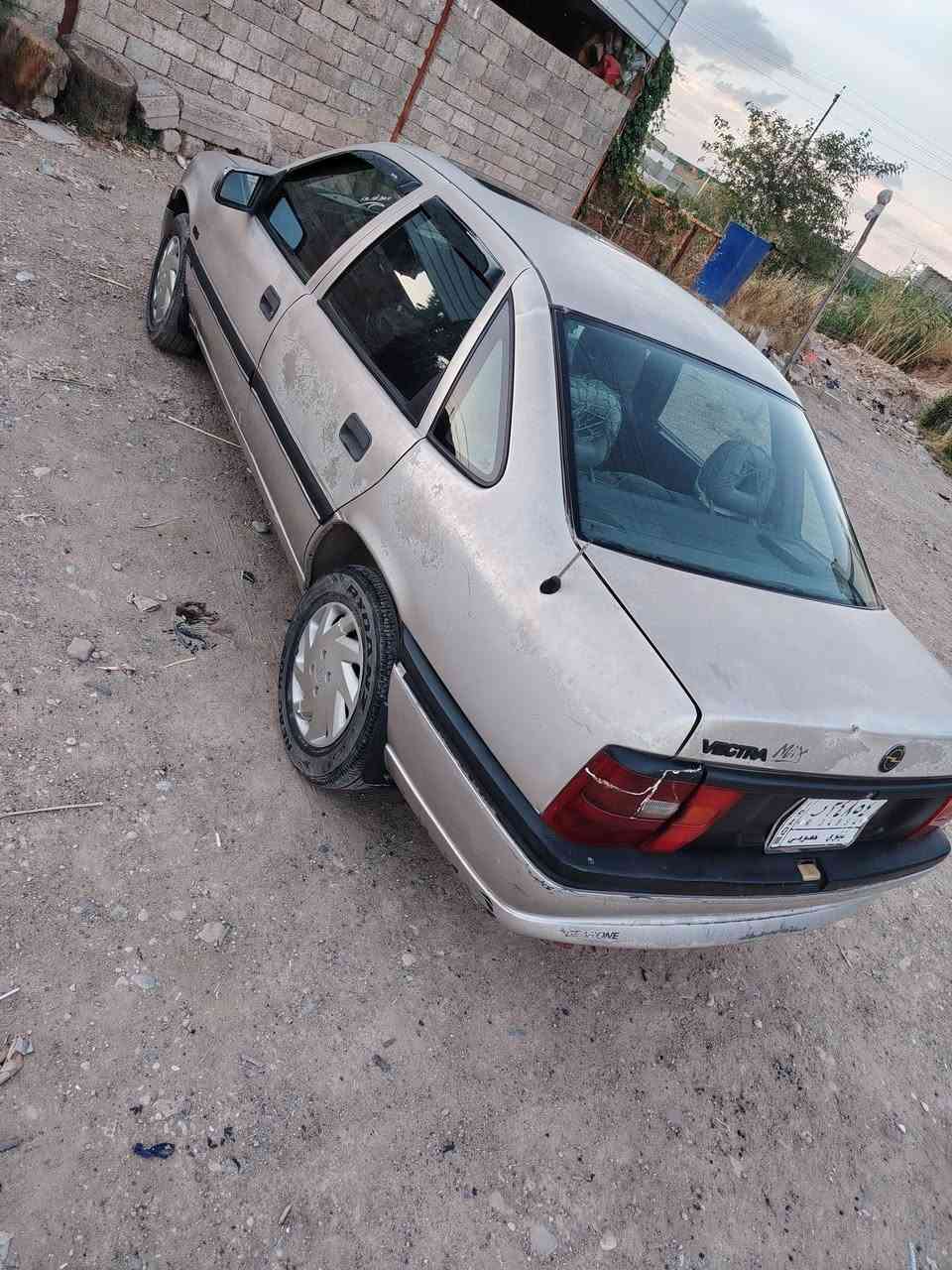 فكتره حجم 16 موديل 93 لا صبغ ولا دوسات وضع شركه كير مكينه شرط قفل مركزي غير متواجد عل فيس لا تصال /*********** السعر خاص
