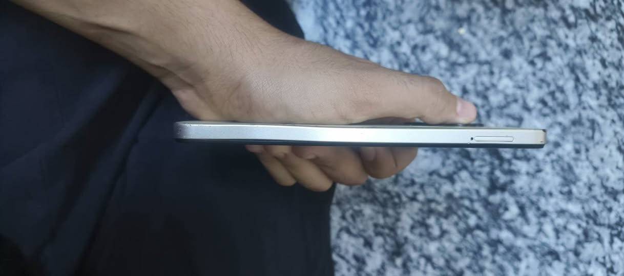 انفنكس سمارت ٨ 
ذاكره ٦٤
السعر ٥٥


**إذا كنت صاحب هذا الإعلان وتريد حذفه لأي سبب، رجاءا أرسل رسالة إلى الدعم الفني**