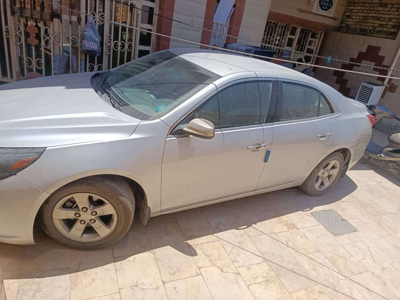 سلام عليكم ورحمه الله 
ماليبو موديل 16 رقم بابل انكليزي باسمي مداور كبل
سيارة حادث امريكا خلفي جاملغ وباب . وبيه جاملغ خلفي بالعراق 
بجم كبس بلادي 
مواصفات اعتيادية 
كشنات كهرباء 
تحكم جهتين 
كروز سرعه 
اشاير بالمري 
خمسه ويل كب 
كشافات 
مكينه حداديه خير من الله 
تبريد ثلاجه
سيارة تحتاج كير .بس حاليا تمشي 
سيارة مال بيت ونظيفه 
السعر 60 قفل 
مكاني طوريج 
***********
