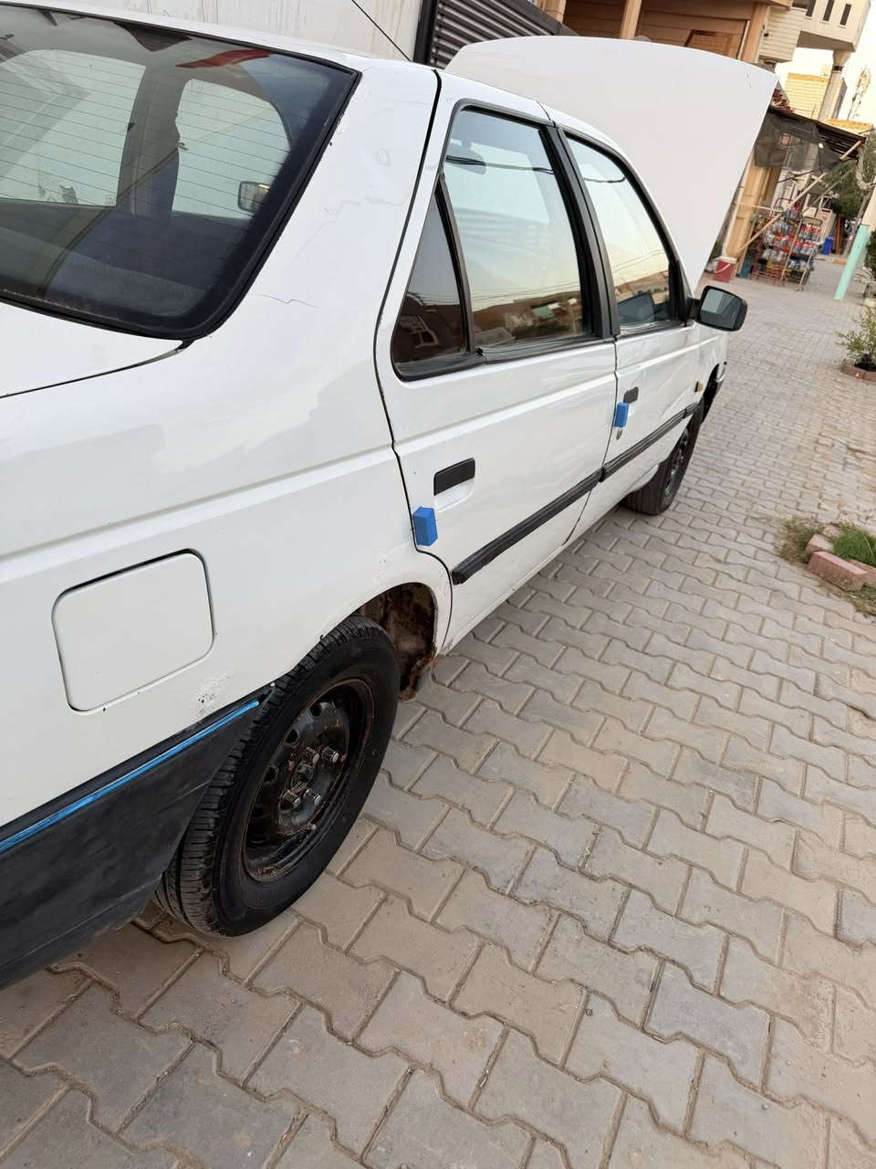 سلام عليكم
روى لبيع موديل ٢٠٠٩ 
بغداد دولي بسمي 
محرك بداية تبخير 
كير جديد 
باتري جديد 
تبريد شغال كهربائيات كلهه شغاله 
تخم تاير جديد 
مكفوله من الحادث والصبغ والتبديل 
*********** واتساب 
المنشور بي فيديو لتوضيح اكثر 
سعر ٢٥ مكان السيارة الديوانية
