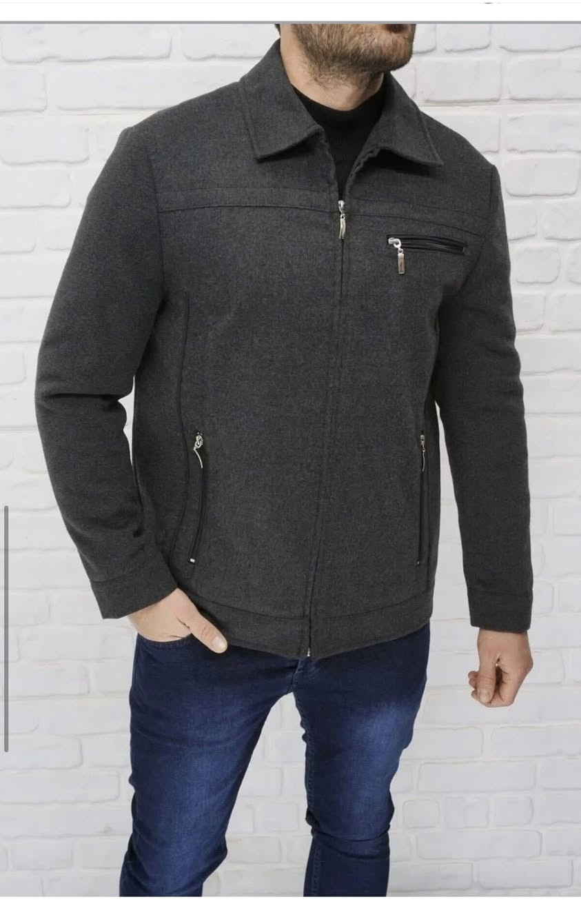 ازياء الاكابرلالبسه الرجاليه 🇹🇷 
⬇️
جديد 💣 
⬇️
كوت قصير تركي 
⬇️
قياسات  كامله 
⬇️
سعر 65 الف توصيل مجاني
⬇️
العنوان سامراء الضباط الاولى مقابل الجبريه الاولى قرب مول الصيني سابقا مقابل نعوم للحاسبات متوفر توصيل لجميع محافظات 
هـ *********** 
⬇️
صفحه الانستا 
https://www.instagram.com/azz_ekibar?igsh=MXg1NnB2NDVibmp5OA%3D%3D&utm_source=qr
