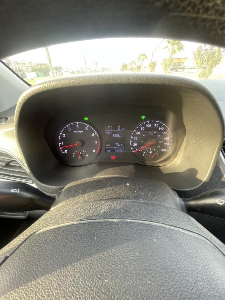 السلام عليكم
اكسنت 2019 للبيع وارد كندي ماشيه ١٣٦ الف كم (٨٥ الف ميل )رقم اربيل تحويل ثاني يوم .حادثها حافه بنيد بدون ايرباك و صار  بيها بارد بسيط بالجاملغ بدون صبغ .

-شاشه جبيره ابل كار بلي واندرويد اوتو

-كامره خلفيه 

-كشنات تدفئه 

-فول تحكم ستيرن 

السعر ١٠٣ وبيها مجال 

مكانها الفلوجه 

 ***********
