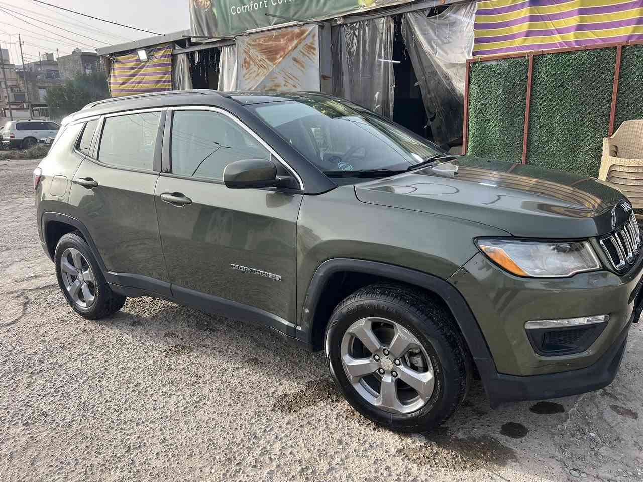 جيب كومباس ٢٠١٨ بدون ايرباك وصبغ
جيب كومباس فئة لاتيود ٢٠١٨ رقم بغداد الحادث كما موضح بالصور بدون ايرباك و صبغ صور السونار مرفقه 
بصمه دخول ذكي تشغيل عن بعد
شاشه كاربلي
هاند بريك بصمه
مقاعد جلد وكنتار
تبريد قطعتين
السعر ١٣٢ $
للاتصال ***********
