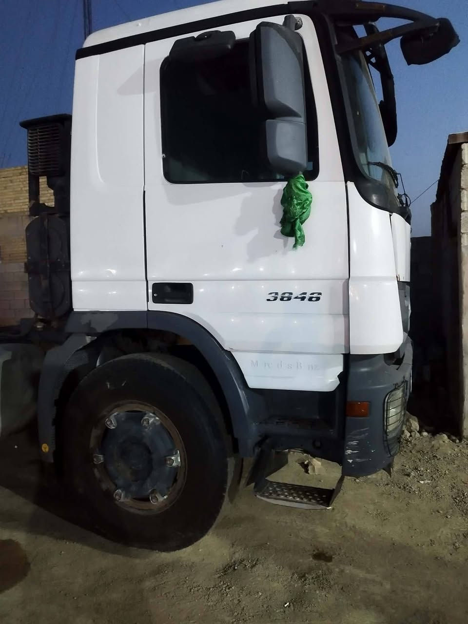 ياالله للبيع أكتروز فحل موديل 2009 معلايه 21 رقم بصره بأسمي سياره نضيفه تفاصيل ***********
