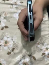 ايفون 12 برو ماكس شرق اوسطAAAذاكرة128 بطارية 75 بلادي فقط ضهر مبدل اصل...