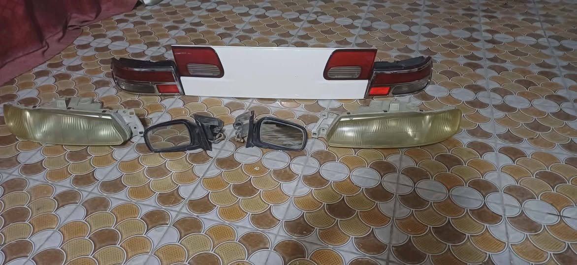 السلام عليكم اغراض سيفيا 95 و96 كلهن حاويه اليحتاج يتصل *********** أو ***********. الخط الثاني بي واتساب
