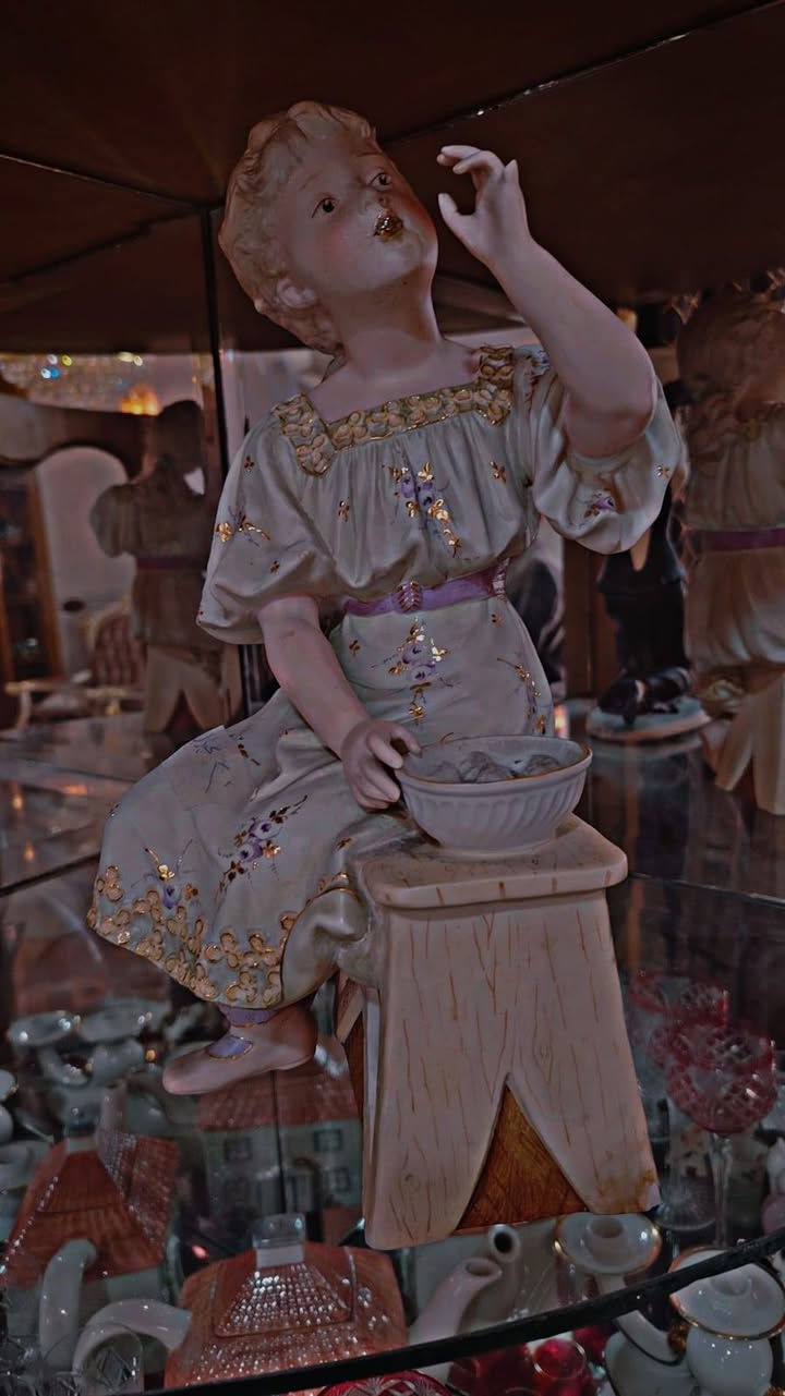 ياألله يالله سلام عليكم متاح تحف واجهزه كهربائيه اصليه اي استفسار الاتصال على هذا الرقم *********** او ع الخاص
