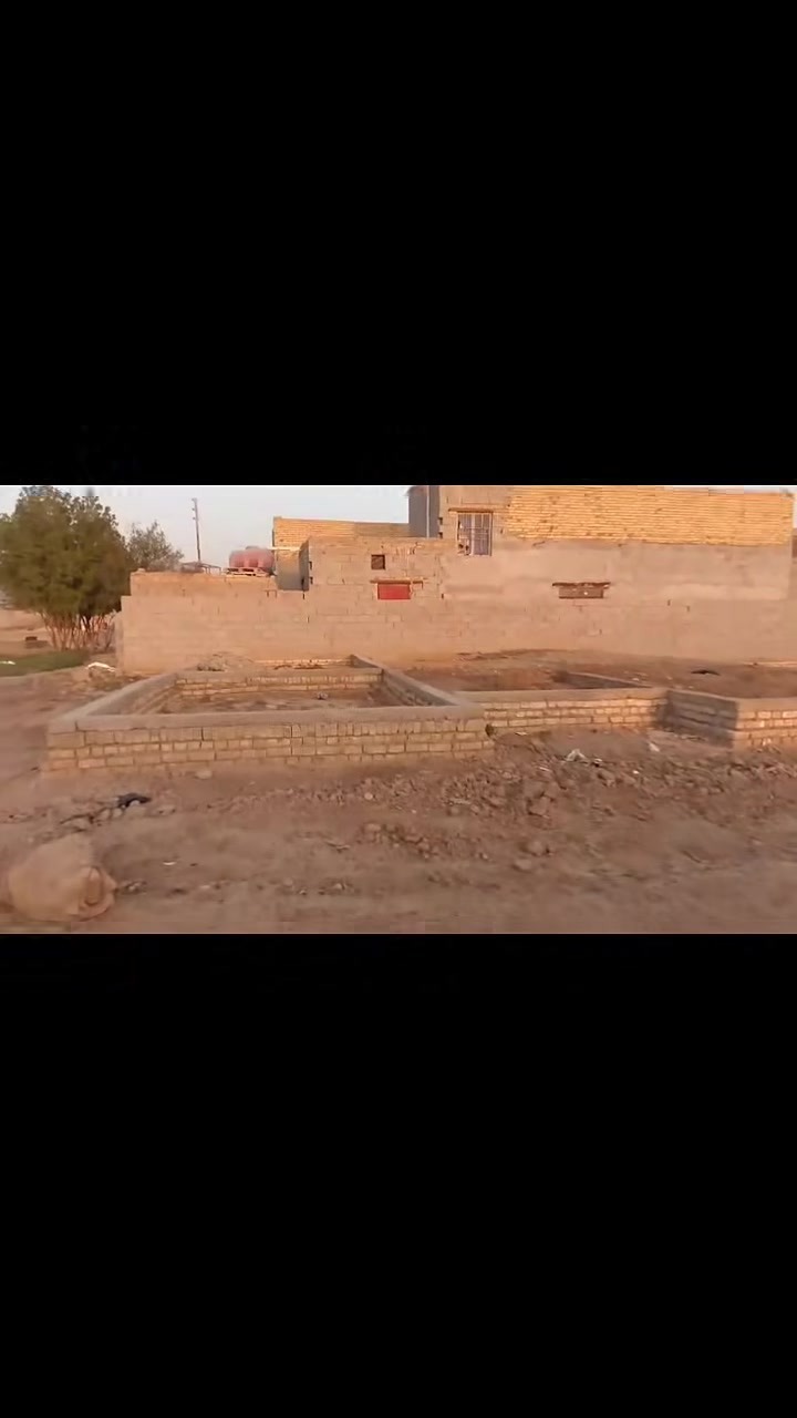 السلام عليكم بتلو للبيع زراعي ركن مساحته 150مربع بره جامع شيخ شبيب يم صوره


**إذا كنت صاحب هذا الإعلان وتريد حذفه لأي سبب، رجاءا أرسل رسالة إلى الدعم الفني**