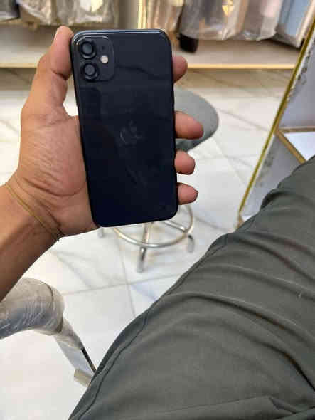 سلام عليكم
ايفون11 العادي للبيع
الجهاز نضيف موضح بل صوره
البطاريه90
الذاكره128
بي مشكله بسيطه وهيه سماعه تصال تشكل
السعر200 قفل
العنوان بغداد الشعب اللاتصال ***********
