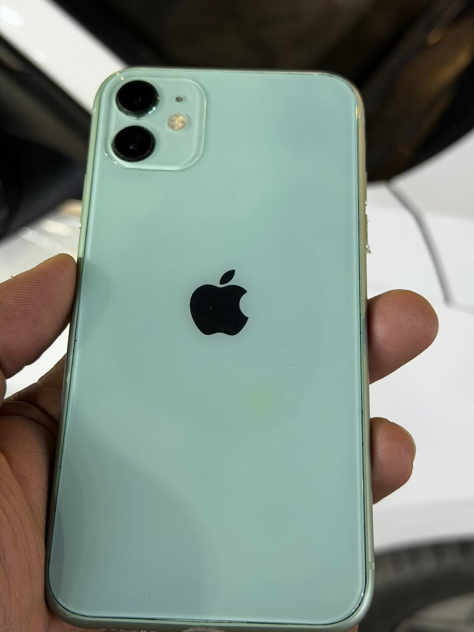 ايفون 11 كامرتين الجهاز كلشي مابي كله شغال مبدل شاشه زينه وظهر وبطاريه 100 فيس ايدي متوقف الجهاز بي ضمان بي اي شي يرجع مكاني المعقل رقمي *********** 
السعر. 180 الف
