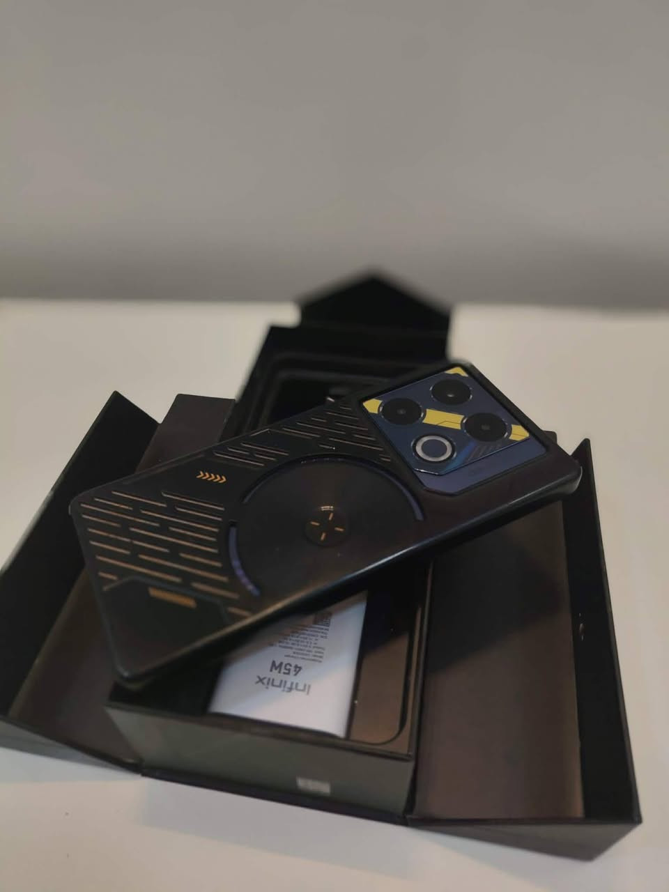 سلام عليكم جيتي 20 برو
ذاكرة 256 رام 12+12 نضافة 95/100 

ببجي 120 فريم بطارية 5000 شحن 45 واط 

صوت ستيريو شاشة 144 بصمة بشاشه جهاز مكفول 

ملحقاته كاملة كفر وكارتون وشاحن 45 واط

سعره 265 وبي مجال للطيبين مكان نجف


**إذا كنت صاحب هذا الإعلان وتريد حذفه لأي سبب، رجاءا أرسل رسالة إلى الدعم الفني**