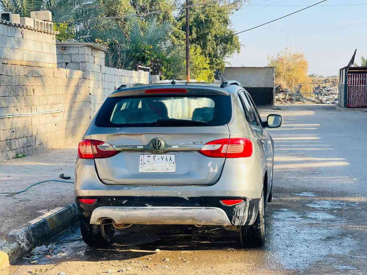 السلام عليكم ورحمه الله وبركاته
سياره بيرلنس للبيع موديل 14 رقم بغداد 
راعيها موجود بغداد بس ما عندي رقمه السياره يرادلها ترتيب 
مكينه وكير مال كامري 2400 خير من الله 
حداديه جديده 
سعرها 25 ورقه وبيها مجال 
للاستفسار اتصل 
***********
