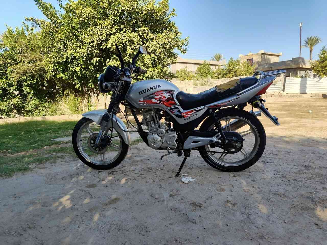 سلام عليكم هيوشه للبيع 
موديل 17
مكمرك وكامل باقي بس التسجيل
مكان عامريه الفلوجه
السعر خاص
الرقم اتصال او وتساب ***********
