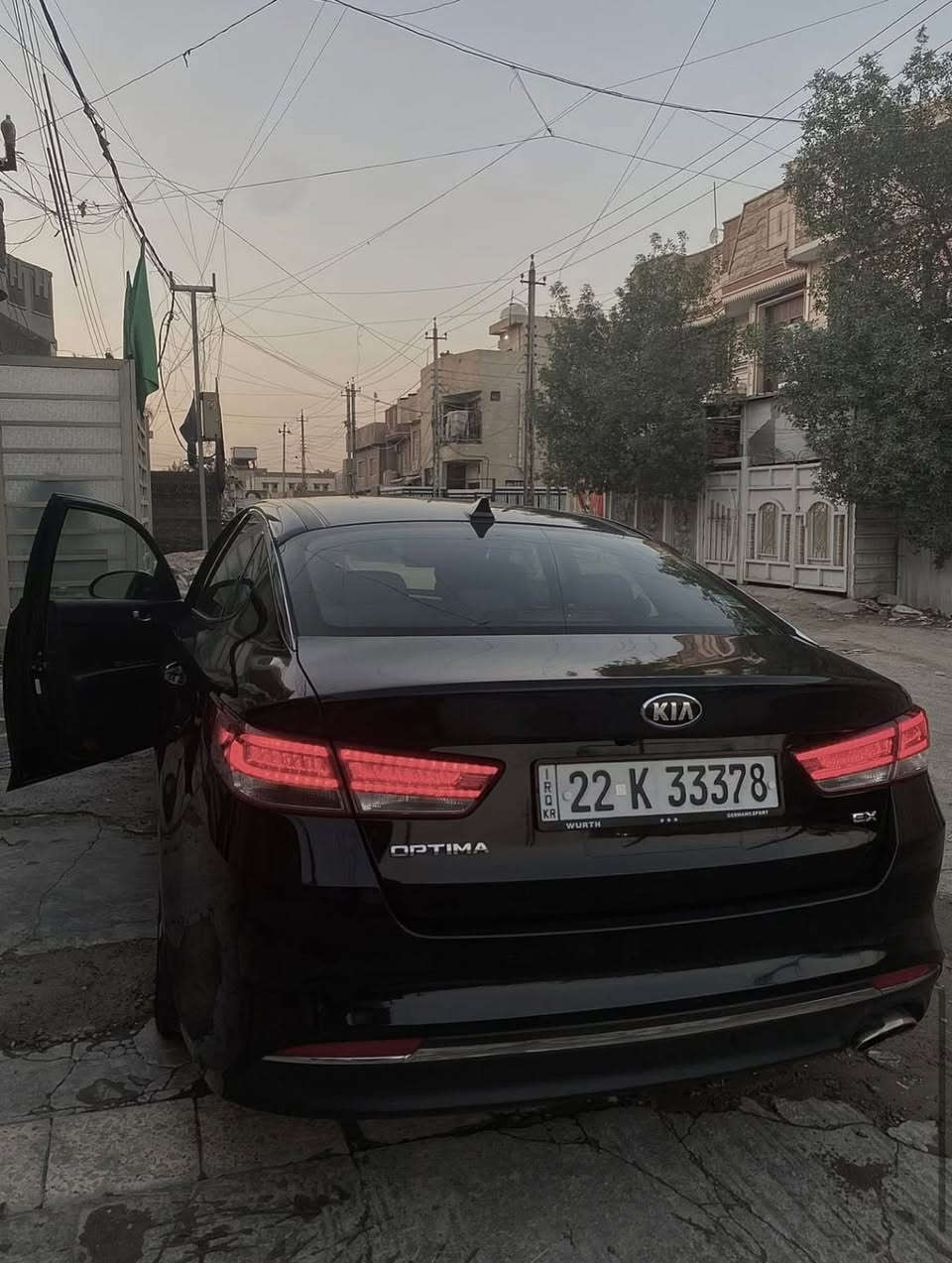 كيا اوبتما 2018 . EX
رقم اربيل الجديد (شبه مميز) باسمي سنوية هزة كلها جديدة 

فول مواصفات السيارة 1/1 

-بانوراما قطعتين ثلاث طكات
-بصمه تشغيل بصمه أبواب + صندوق بصمه  
-شاشه كبيره لمس + خرائط بلادي
-نضام ابل كار بلي واندرويد اوتو 
-كامره دواره خلفيه 
-سايد بريك بصمه كهربائي
-نضام اوتو هولد بصمة وتوقف ذاتي
-حساس خلفي بلادي 
-رادارات خلفي أمامي جانبي
-تبريد بيانو شاشه قطعتين امامي خلفي 
-فول تحكم ستيرن جهتين
-تحديد مسار + رادار مانع تصادم ( قيادة ذاتيه)
-كشنات جلد اسود بلادي مدوشمهة فوكا جلد درجة اولى
-كشنات الامامي كهرباء و٣ وضعيات خزن ميموري
-شاشه أعطال بالدشبول
-تبريد وتدفئة بالكشنات الاماميه 
-ويل بلادي قياس 18 شادله تخم تاير نكسن جديد ٢٠٢٥
-اربع وضعيات قياده ايكو وسبورت وسمارت وكومفورت
-نظام ترحيب +يدات نيكل اضائه ترحيب عند الاقتراب
-لد أمامي نهاري 
-تطعيم صاج جوزي طوخ بدواخل السيارة 
-مري جانبي شفط + ترحيب تنفتح عند الاقتراب 
-لايت زنون عالي ناصي بلادي قوي جداً 
-كشاف زنون بلادي 
-بكلايت لد بلادي وصندوق ذكي يفتح عند الاقتراب 
-سستم 9 سماعات ودمام مضخم صوت خلفي بلادي ماركة harman&kardon صوت يخبل 

السيارة وارد امريكي (كلين تايتل)
بدون حادث بدون صبغ بدون ايرباك 
تفحص وين متحب وصور امريكا موجودة
كير محرك كهربائيات كلها كفالة 
مكينه  2400 GDI جداً نشطه وناعمه عل بلاد 
بانزين فقط محسن ودهن وصيانه دورية بشركة كيا  
ماشية ١١٥ الف السيارة استخدام شخصي كله محسن ودهن شركة
السعر : $160 
للاستفسار : ***********
