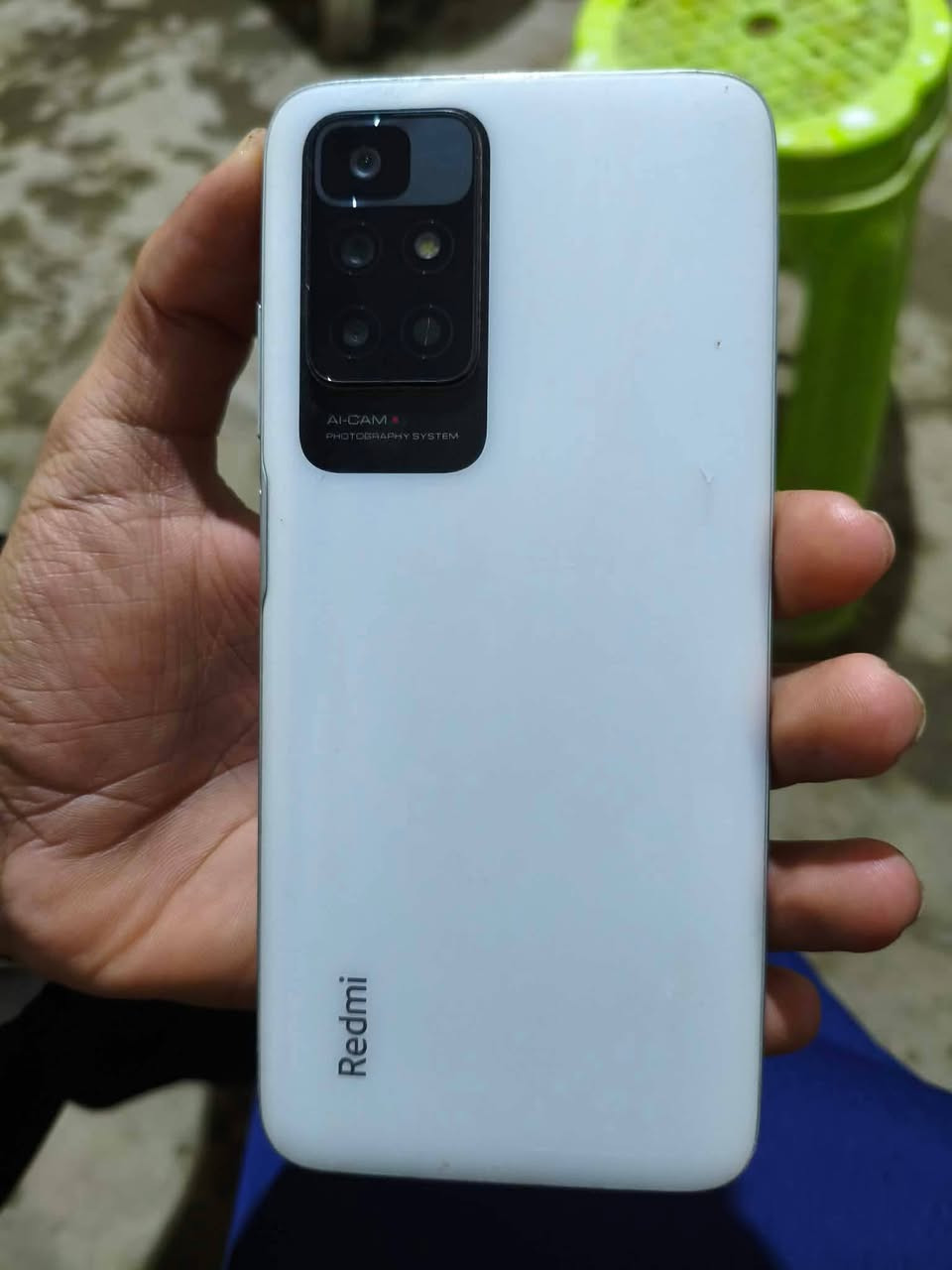 سلام عليكم جهاز  ريدمي للبيع نوت 11الذاكره 128 راح اخلي رقمي الشراي يتصل ويدلل ***********
