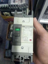 قاطع ثنائي 100/125أمبير • أصلي كوري • بغداد الشورجة