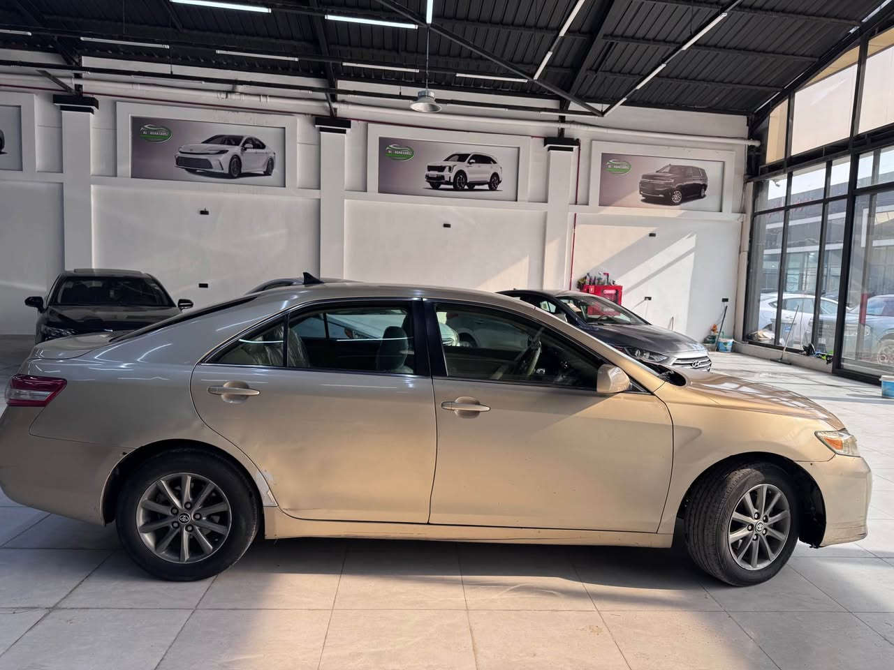 سيارة كامري 2011 
صبغ حزام رش بدون معجون 
بيها حادث امامي شاصي إصبعين 
سعر 90 بيها مجال 
موبايل *********** موصل, نينوى
