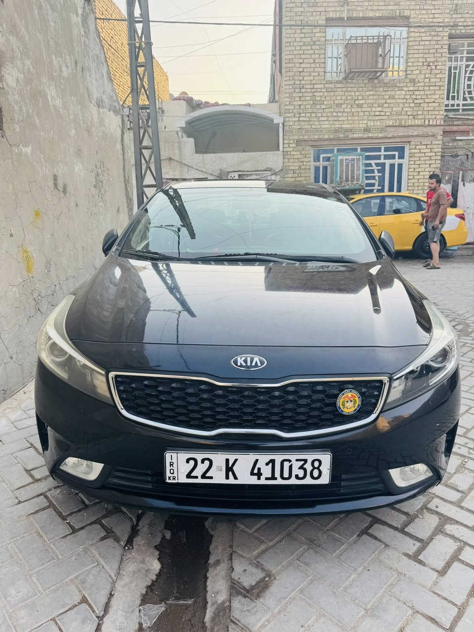 سلام عليكم سيراتو خليجي مكفوله كفاله عامه بأسمي السياره رقم اربيل تحويل ثاني يوم بيها ملاحضات بسيطه فول مواصفات 1/1 موديل 2017
محرك 2000 دوش مكفول من تنقيص والتبخير
كير At مكفول
ماشيه 89000 كيلو متر
اشاير بل مري 
مري شفط 
ترحيب عند الاقتراب
صندوق ذكي يفتح عند الاقتراب
تبريد ثلجج قطعتين تبريد
تبريد منفصل مناخين 
فتحه سقف
كشنات كهرباء تدفئة تبريد
الخلفيات تدفئة فقط
بصمه ابواب وبصمه تشغيل 
نقاط عمياء بل مري 
مانع تزحلق كروز مثبت سرعه تدفئة ستيرن
3 انضمة قيادة سبورت نورمال ايكو 
تخم تاير ويل بل باكيت
صدر امامي خلفي 100/100 
وبعد بيها هواي شغلات 
السعرر 135$ وبيها مجال حك الجيه مكان بغداد للأستفسار الاتصال ع الرقم ***********
