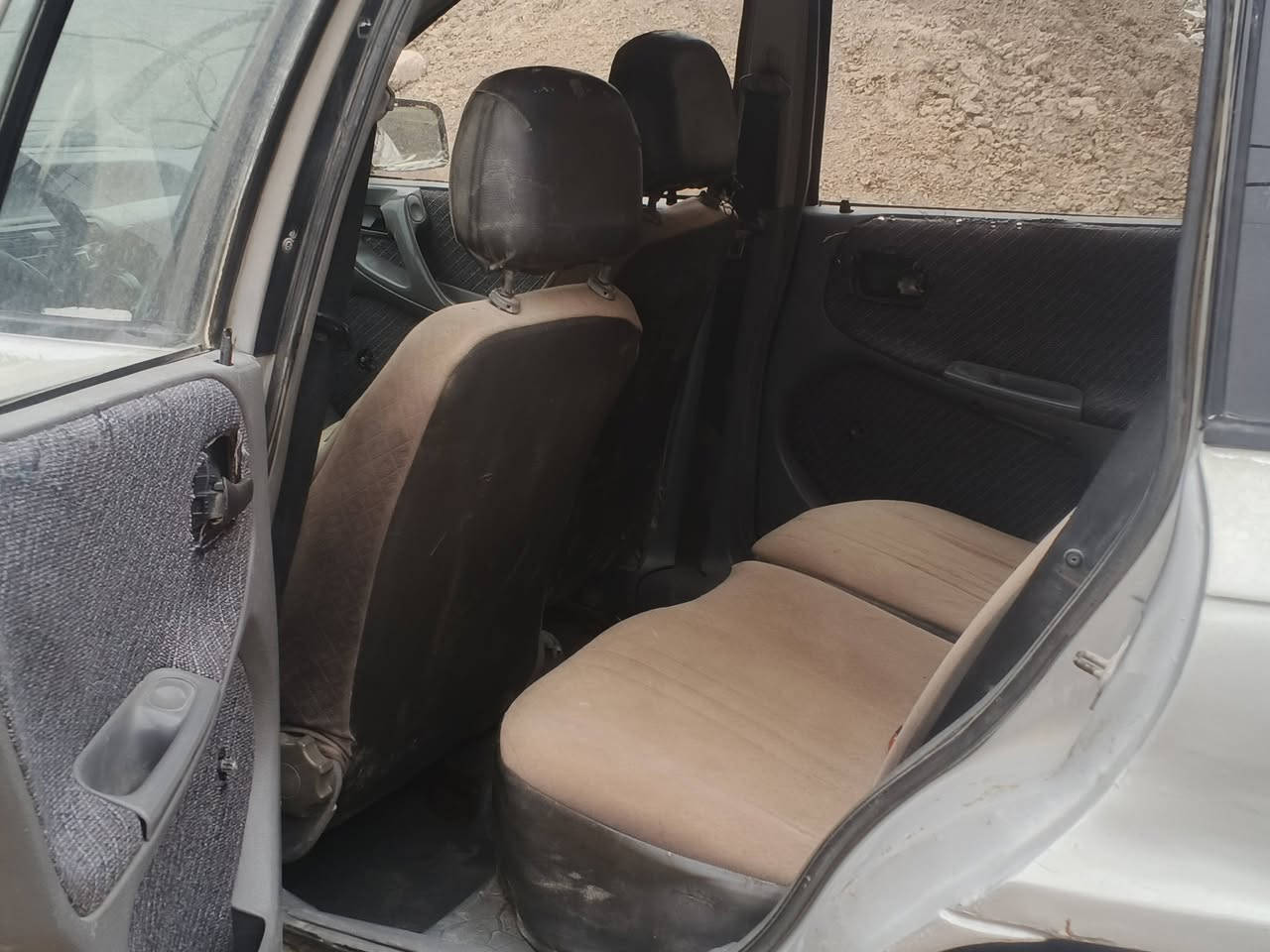 السلام عليكم ورحمة للبيع اوبل استرا مديل 1993.رقم قادسيه سنويه 2028 السياره بيه خيط بخار بدون تنقبص كير مكفول مكان بابل الكفل السعر 29 وبيه مجال بصيط الرقم ***********
