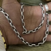 اخوتي وعل راسي القطعه باله باله باله باله اوربي لا تجيني وتكلي كم غرام...