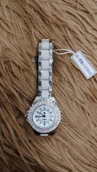 ساعة • أصلي • ثقيل