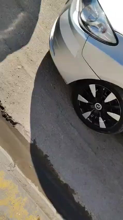 مكلف بل نشر راح اخلي رقم صاحب اسياره لاحديرسلني خابرصاحبه***********
