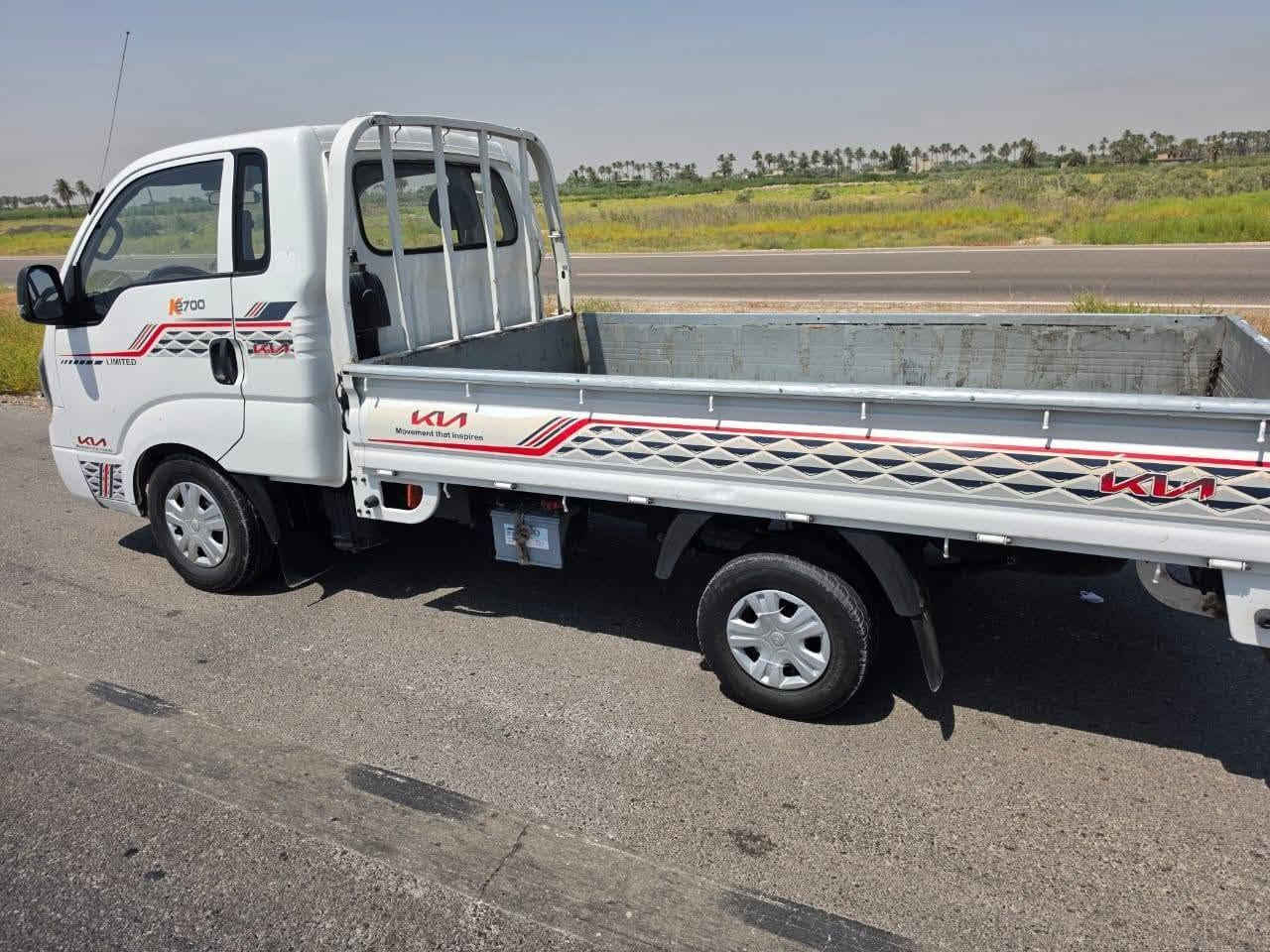 سلام عليكم كيا موديل 2022 رقم بغداد الجديد بسمي  كفاله صبغ تبديل محرك كير مكفول السعر 137وبيهه مجال التوصل ***********  بيع او  امروس حسب القناعه
