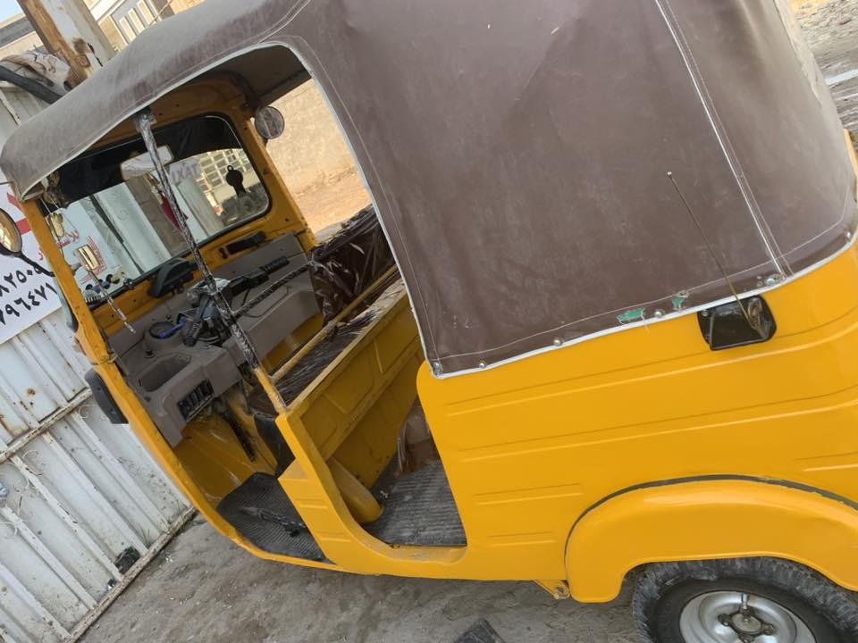 السلام عليكم عندي تكتك للبيع موديل 19 {***********
