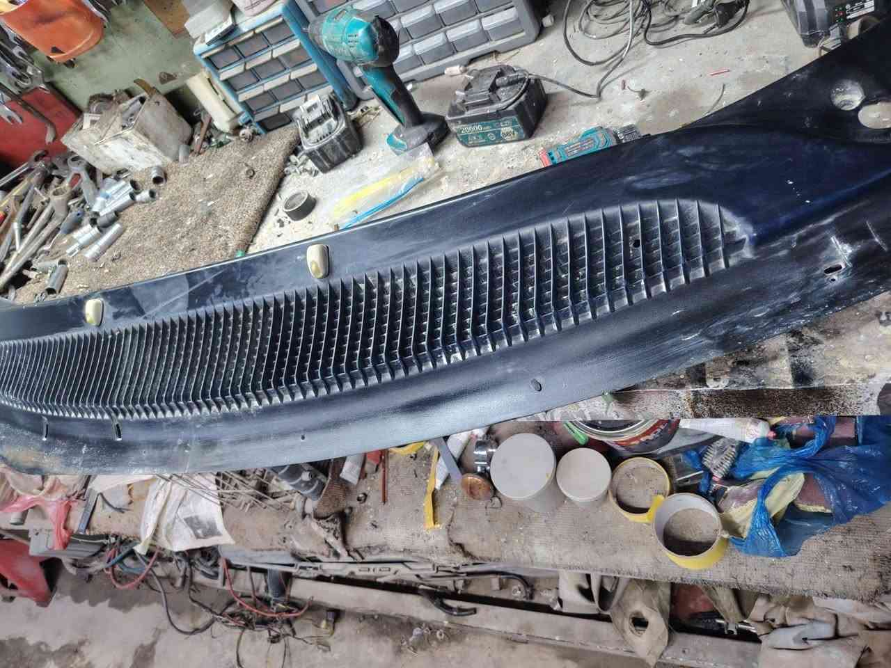 سلام عليكم غراض دوج كرفان للبيع
مازدات عدسه اصلي 75
شباك30
كفر بدنه 40
وجها تبريد40
مطريه ماسحات 25
مكاني دوره حي لصحه
***********
***********
