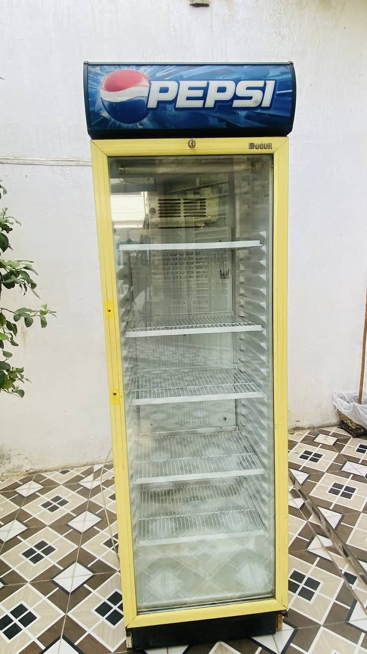 السلام عليكم عارضه للبيع شغاله خير من الله  السعر 300 وبيها مجال مكاني بلد ***********
