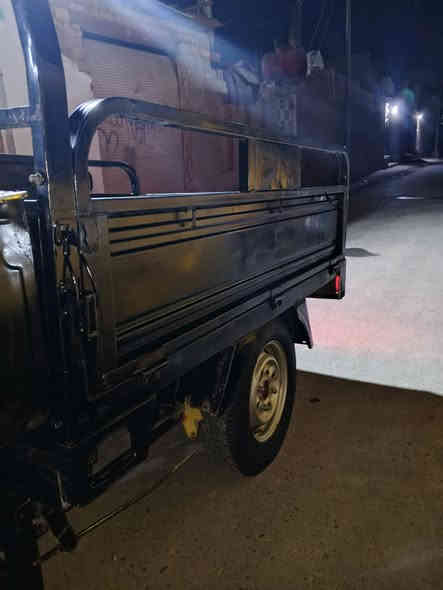 السلام عليكم ،
ستوته موديل 2021 ،صقر ،باب اول، محرك 2025، شرط النظافة، رقم وسنوية ثاني يوم المداور ،تخم تايرات جوبلس، كهربائيات كاملة ،الدراجه احلى م̷ـــِْن الصورة بهواي واي لحيم مابيها تگلب وتشوف ،الوكيل نبيل جرد،  للاستفسار الاتصال ع الرقم ***********
