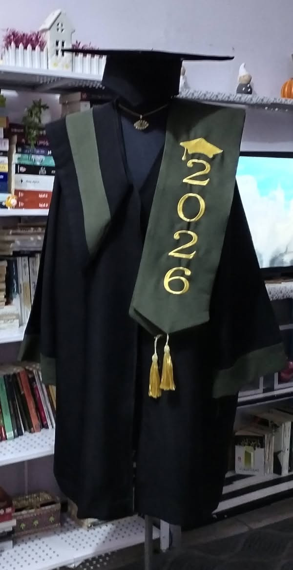 وتحقق ماكان بالامس حلماً 🙏
وزي التخرج   كامل من البيج روب الوشاح الأمريكي  والوشاح العادي و القبعه 
الف مبروك حبيبتي 🌹🌹
اي موديل قابل للتنفيذ مكاني الكوت منطقة تموز متوفر خدمة توصيل لجميع مناطق الكوت


**إذا كنت صاحب هذا الإعلان وتريد حذفه لأي سبب، رجاءا أرسل رسالة إلى الدعم الفني**