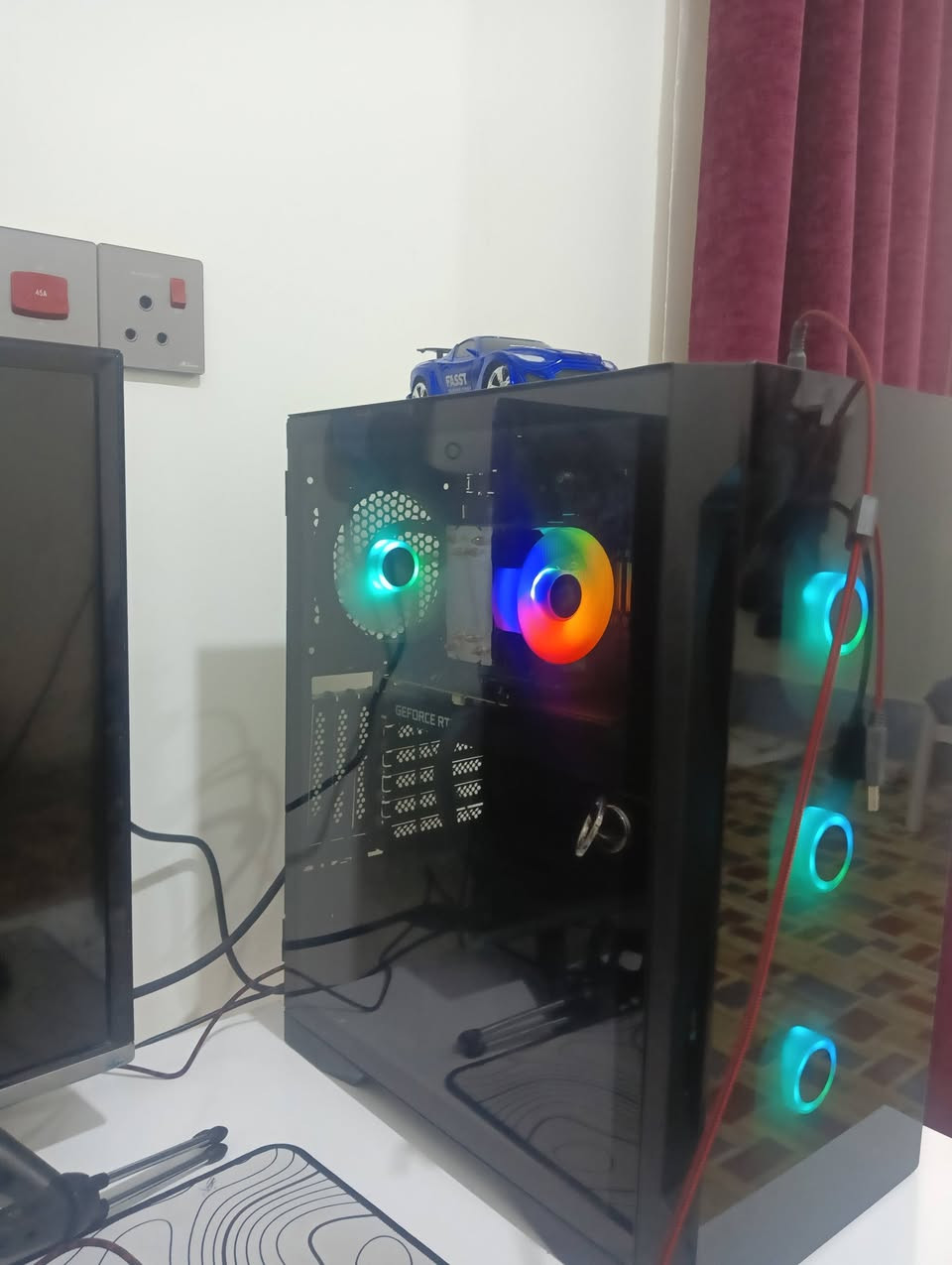 سلام اعليكم بيسي للبيع موصفات
I5 11400f
3060ti
M.2 256gb
2tb hdd
Case 4 fan
16gb ram
لل تواصل ***********
سعره مليون بيه مجال 
مكاني بصره ما عندي توصيل
