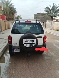 جيب ليبرتي 2007 كير ومكينه لوك رقم بغداد انكليزي سنويه جديده  شاشه وكا...