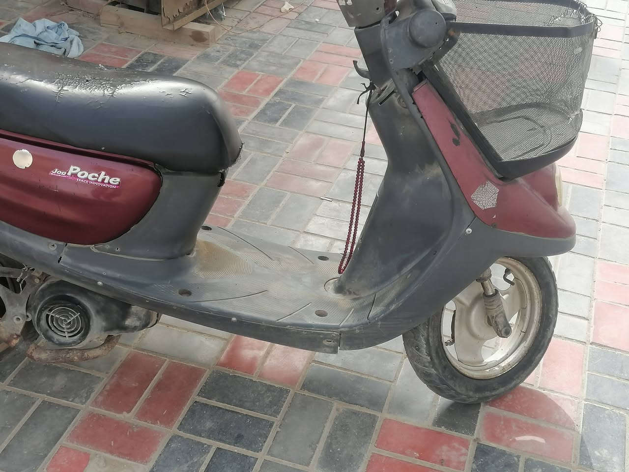 هاي دراجه لبيع دراجه صارها اسبوعين من مجفتها مره وحده ب250 كلها شغال عوزها بس باتري سلف مكاني اطوريج لاستفسار هاذ رقمي *********** لشراي بيه خير ويدلل
