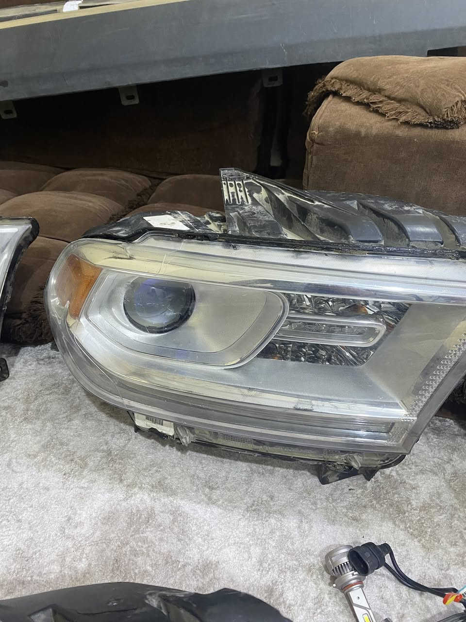 للبيع 
***********
