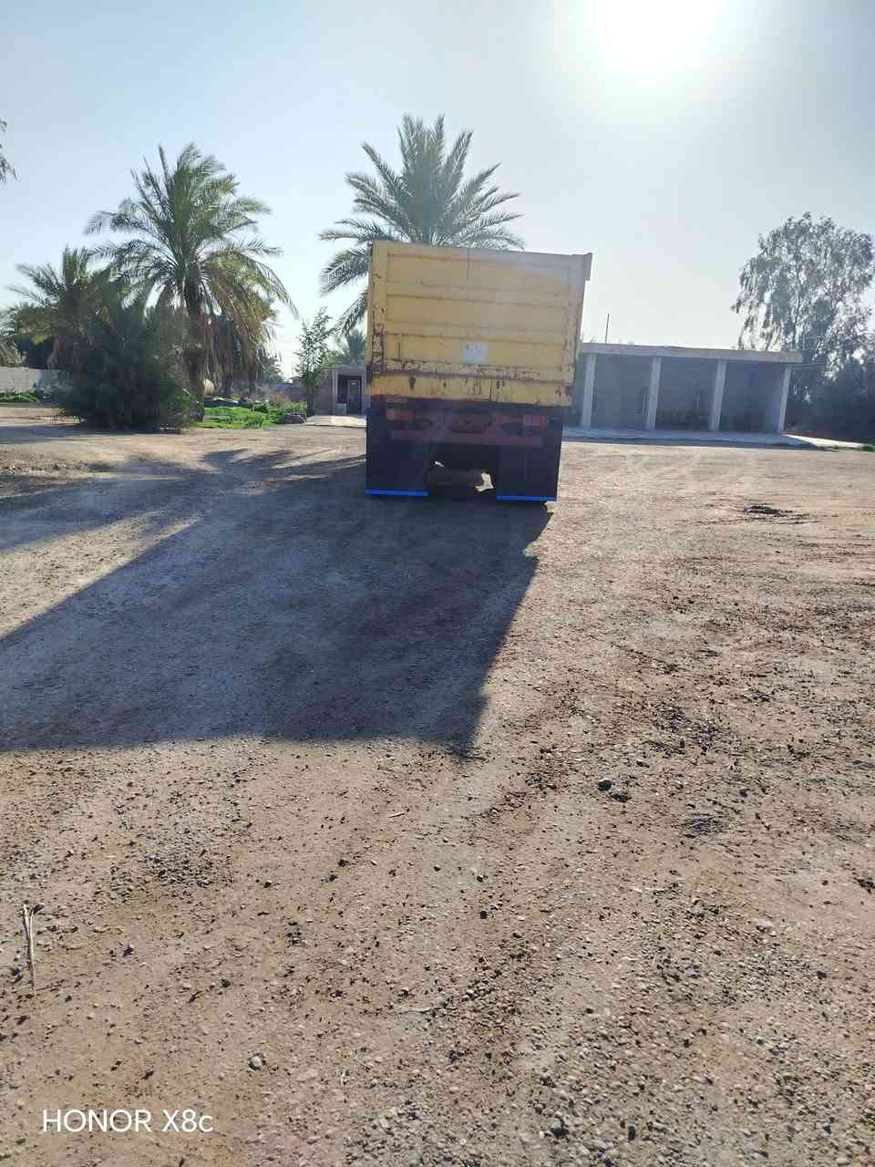 البيع موديل 81 بلاديه السعر 51وبيهه مجال المو شراي لا ينطصل***********
