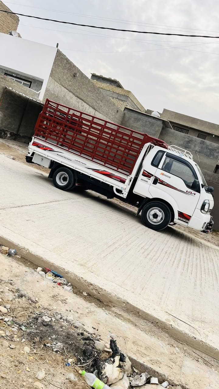 للبيع كيا فحل 2025 ماشية 9الاف فقط كاملة مكانها واسط الصويرة تحويره ستد وويل 14 السعر 210 قفل يعجبك ع راسي ميعجبك هم ع راسي ***********
