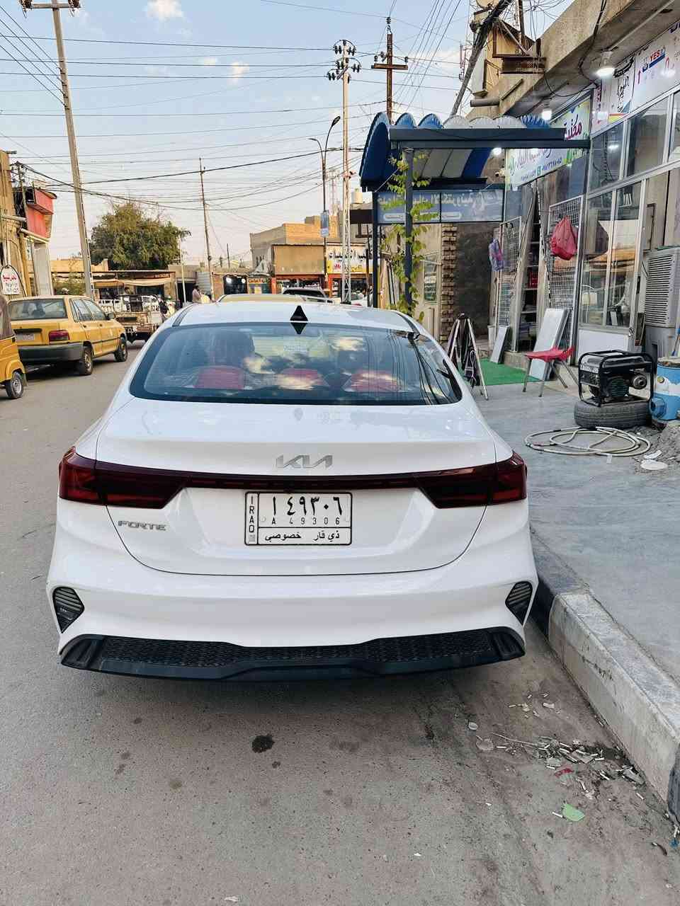كيا فورتي موديل 2022 معوقين ذي قار وكاله عامه يمته ما تريد بدون ضربه بيه دحجه قليله مثل ما موضح بل صور 
لوان ابيض صدفي 
ماشيه 47 ميل 
مميزاته 
توقف ذاتي 
تحديد مسار 
أشاره بل مري 
دوشمه بلادي درجه اولا 
مكاني ذي قار رقم الاتصال 
***********
