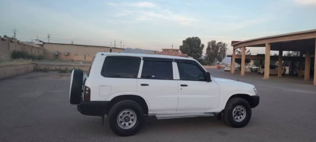 ریکلامی تایبەت..
نیسان پەترۆل 2002  بۆ فرۆشتن.
محسن  غاز و بەنزینە شاشە ئەیپاتە
ناوی لەحاسیبەی نیە
شانسی هیچی پێوەنیە شانسی نەتەقیوه
گێرو مەکینەو تەبرت و دەبل ئەکسلی بەشەرتە
سبوغ عامە پێش و پشتی کەپسە هیچی پێوە نیە بەلای سەیاقی دا وەرگەراوە
چوار تایەی نوێی لەژێرە
توندوتۆلە مالی دۆستە
نرخی 68 گەڵاو معامەلە.
ژمارەی خاوەن کاڵا *********** كويسينجاك, أربيل
