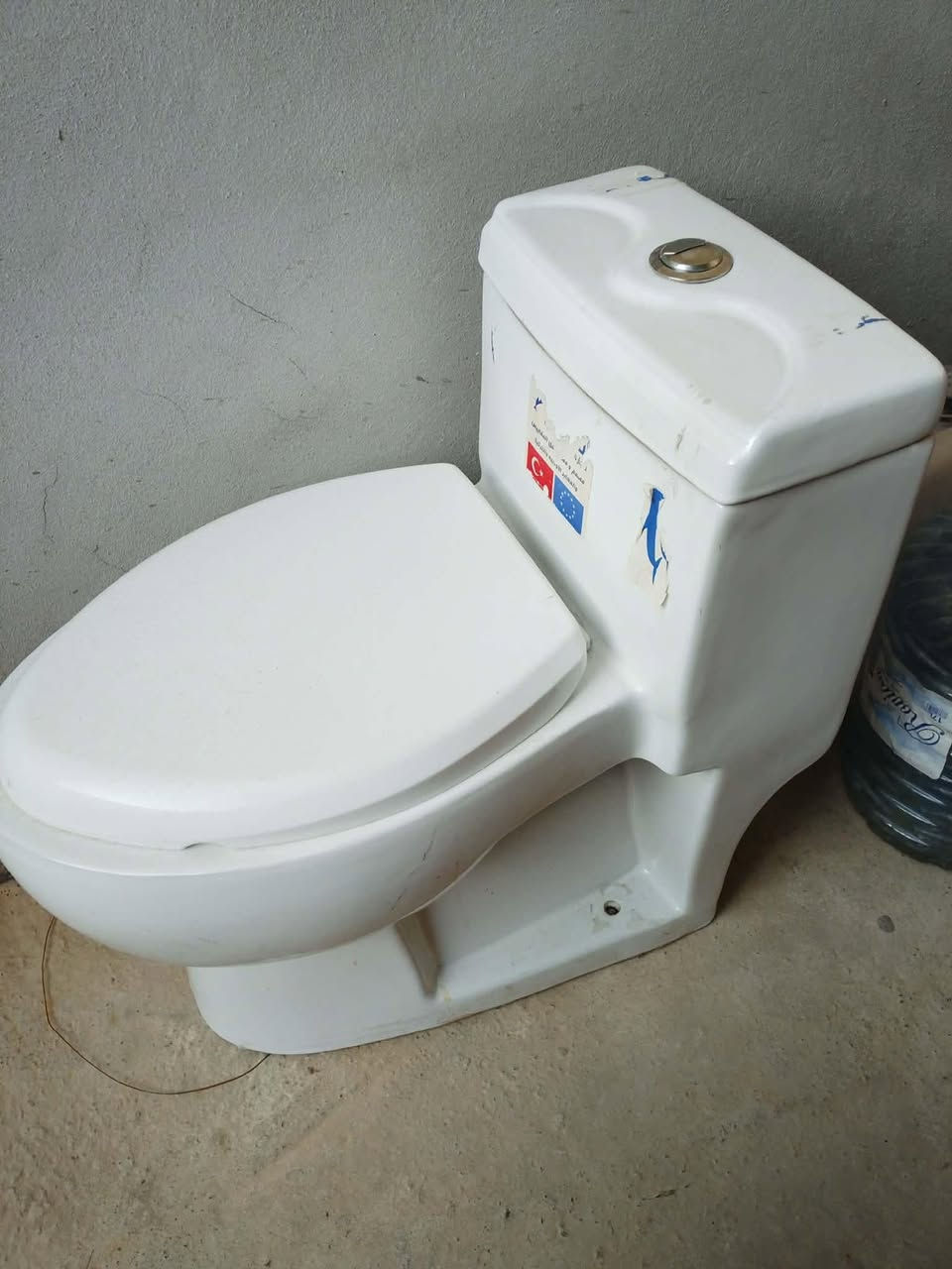 باب وغربي للبيع السعر الباب 50 والغربي 40للتواصل على الرقم *********** موصل, نينوى
