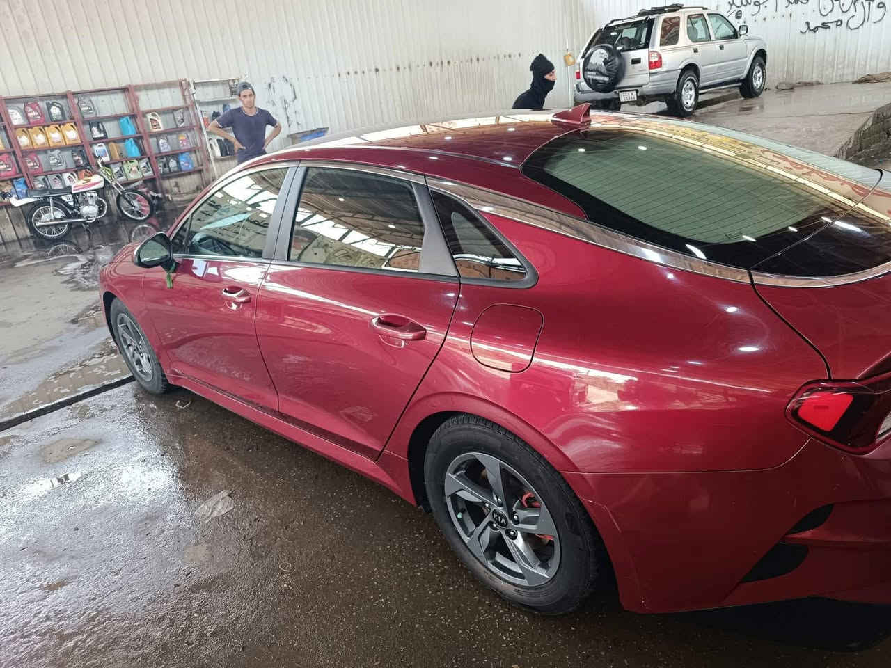 K5 2021
للبيع او مراوس 

اللون ماروني مميز
معوقين مثنى عندي وكاله عامه بيها وبعد سنه وتصير حره

مواصفات 
قياده ذاتيه ؏ الخطوط السريعه
هاند بريك بصمه
مثبت سرعه 
مانع انزلاق حساس أطارات 
بك لايت ليد
كامره دواره
شاشه اعطال
رادار جانبيه
رادار الخطوط البيضاء 
لايتات ‏3 عدسات 
نضام قياده أيكو + سبورت +سمارت +نورمال
بلوتوث + aux + usb
فول تحكم ستيرن
كير أوتو 
ئوتو بريك 
توقف ذاتي عند الرجوع
‏AUTO HOLD
مكينه 1600 تيربو

مكاني ناصريه مركز 

تفاصيل اكثر على الخاص


**إذا كنت صاحب هذا الإعلان وتريد حذفه لأي سبب، رجاءا أرسل رسالة إلى الدعم الفني**